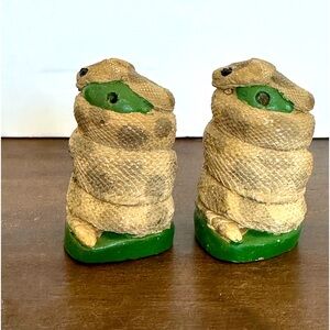 Sullivan rapid city sd pottery vintage snake salt & pepper shakers